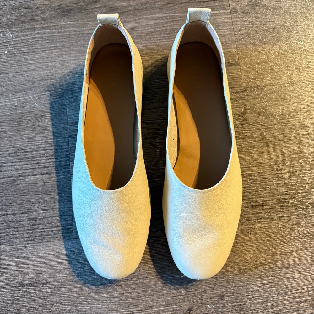 Everlane Day Glove Flats in Cream Size 8.5